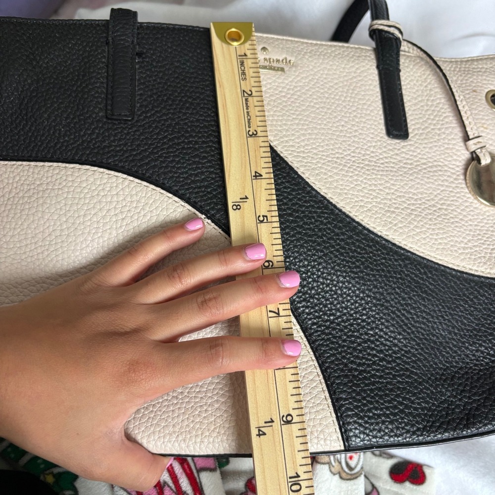 Kate Spade New York Colorblock Pebbled Leather Tote Bag Black Cream PXRU5489 - Picture 11 of 11